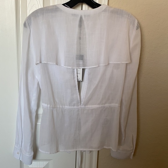 BCBGMaxAzria Caplet  Drawstring Top - Picture 5 of 7
